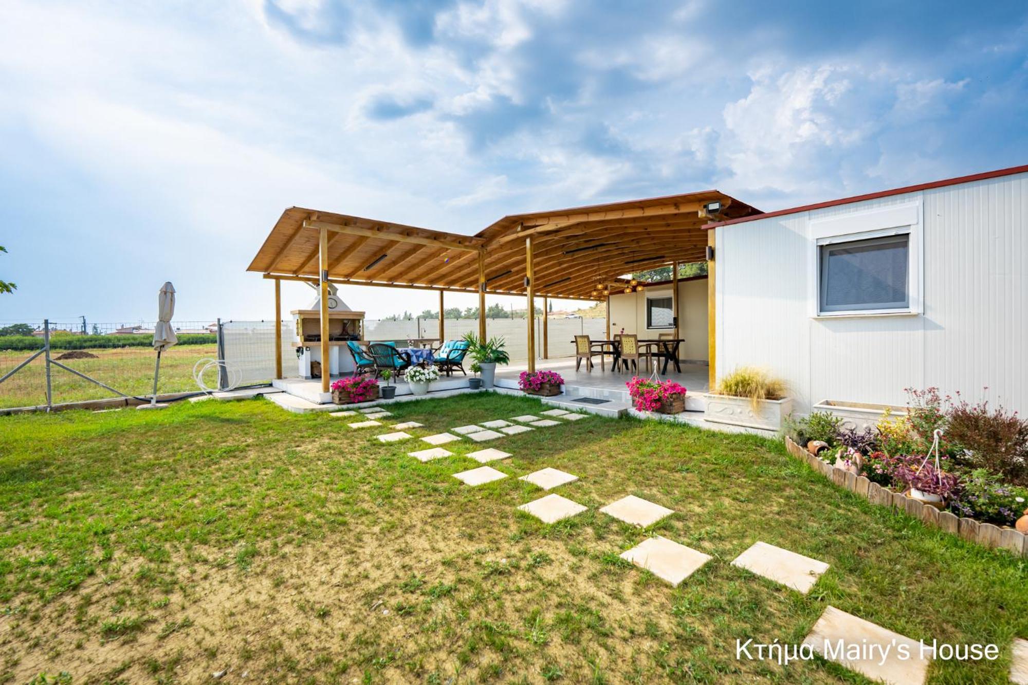 κτήμα Mairy΄s House * Flogita